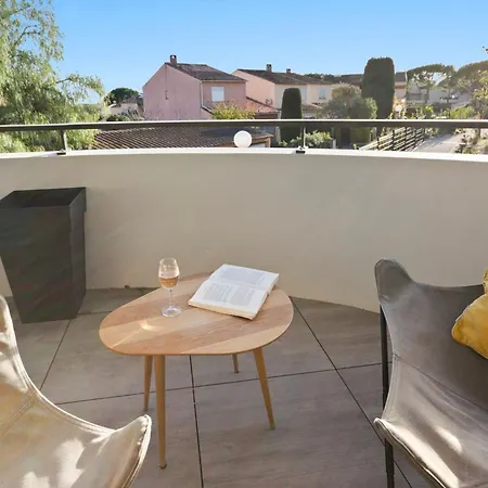 The Peaceful - Sea - Pool - 2 Parking Spaces - Terrace *